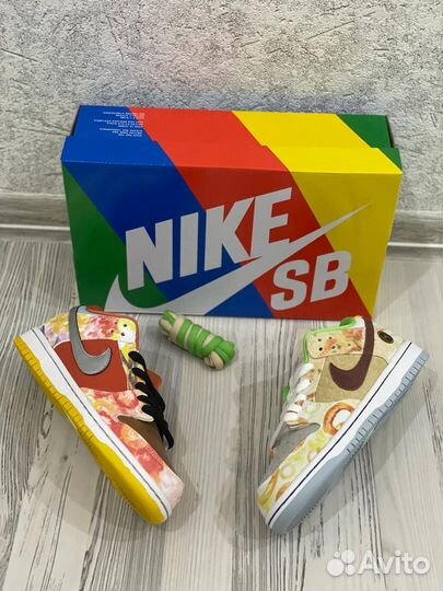 Кроссовки Nike SB Dunk Low