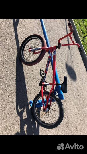 Трюковой велосипед bmx