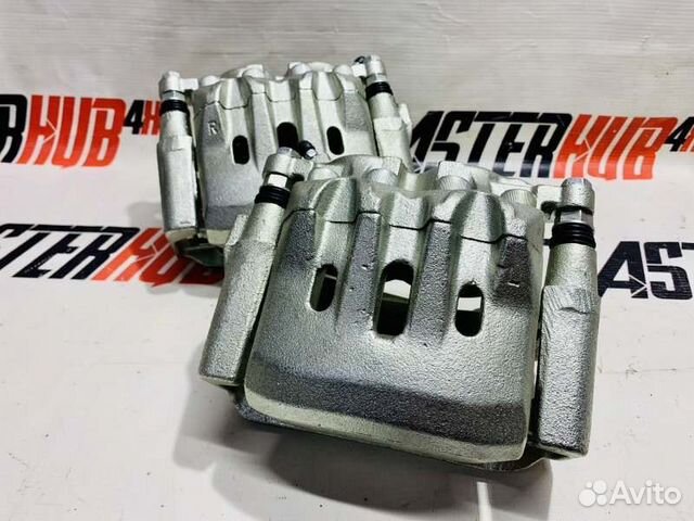 Суппорт передний левый toyota mark ii