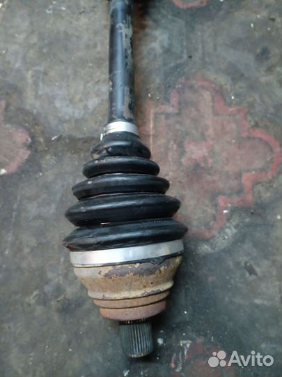 Привод левый Skoda Octavia A5 RS