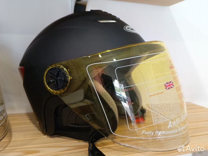 Шлем открытый с визором