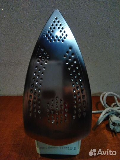 Утюг Braun