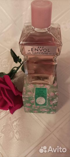 Envol Lancome. Champagne Yves Saint laurent