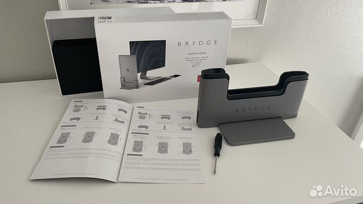 Док-станция Henge Docks Brydge для MacBook Pro 13