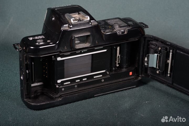Nikon F-401