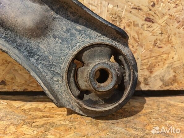 Kia Sportage 4 рычаг передний бумеранг