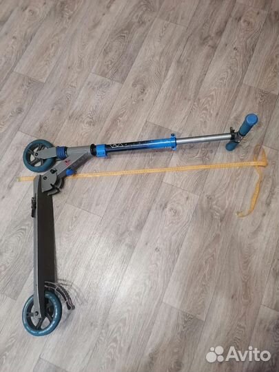 Самокат крепкий, складной