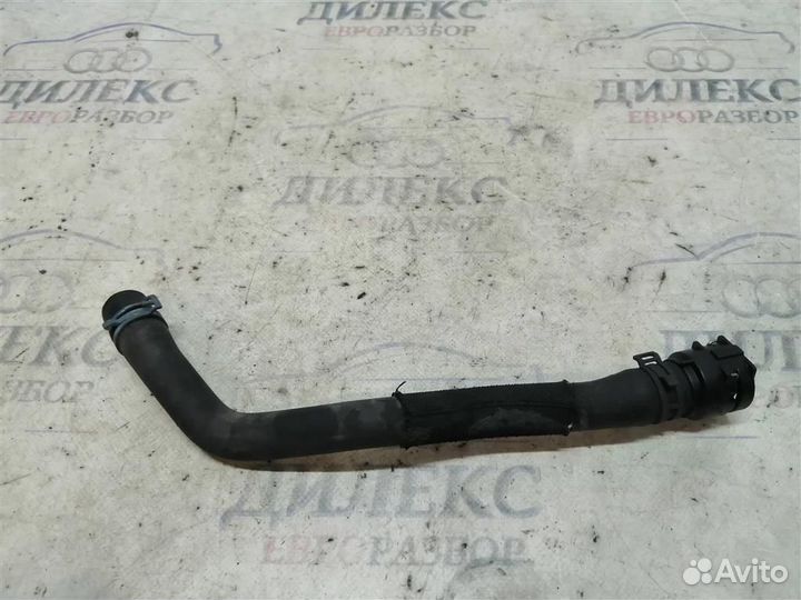 Патрубок радиатора VW Passat (B7) 2011-2015