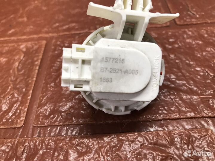 Прессостат для стиральной машиныLeran