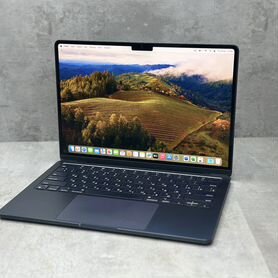 MacBook Air 13 2022 M2 8/256Gb Midnight