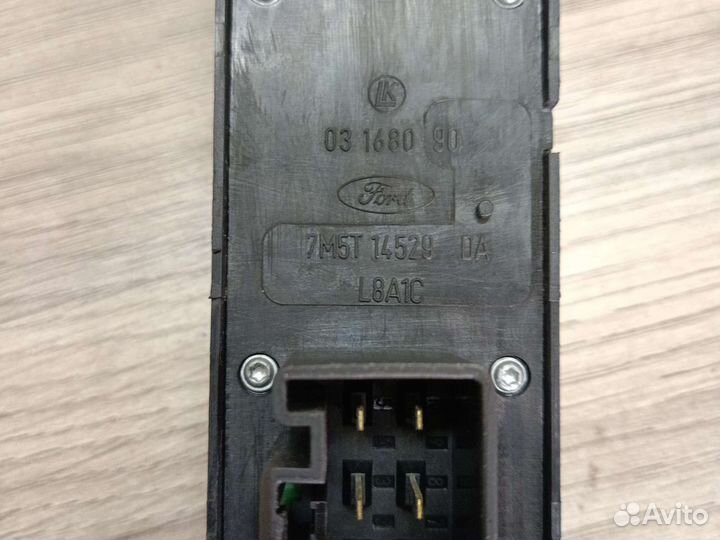 Блок управления стеклоподъемниками ford focus 2