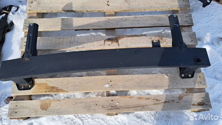 Усилитель бампера Hyundai Solaris 2017 HCR G4FC