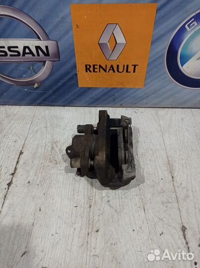 Суппорт тормозной перед Renault kaptur Лев