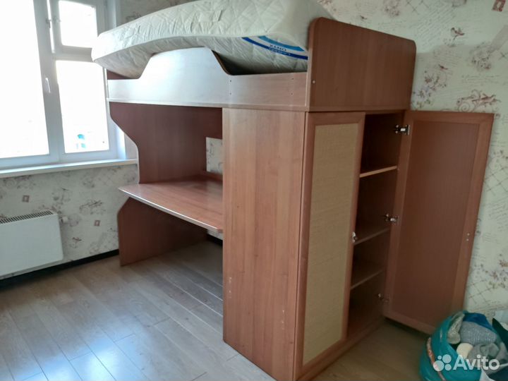 Кровать чердак