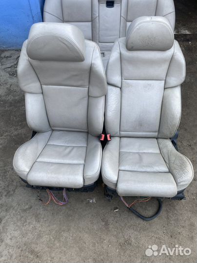 Сиденья передние бмв м5 е60