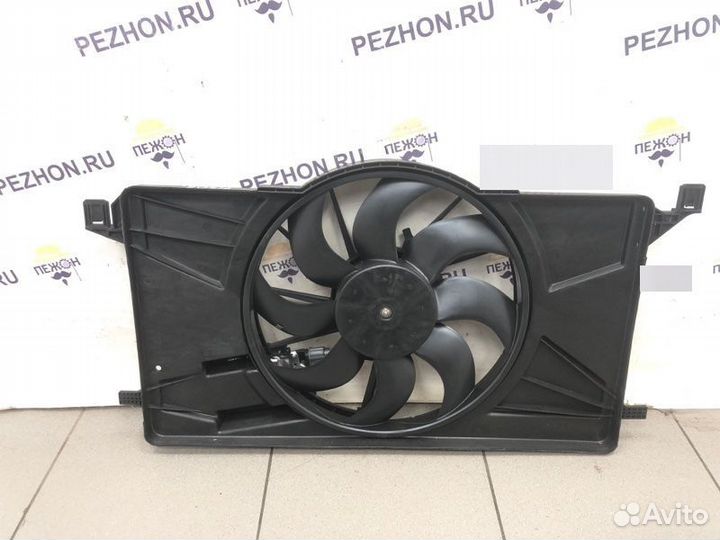 Диффузор радиатора Ford Focus 1.4-1.6 2005-2011