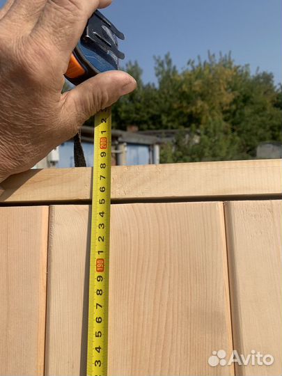 Дверь из кедра