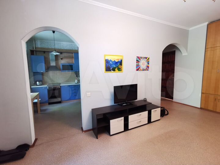 3-к. квартира, 75 м², 2/5 эт.