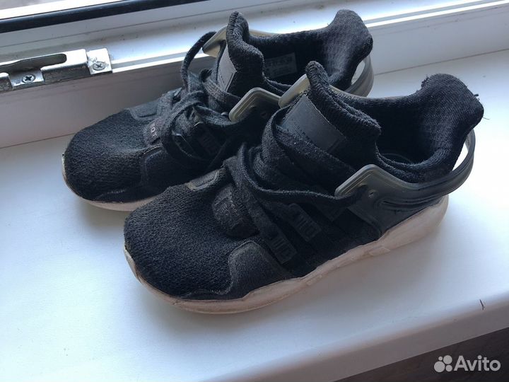 Кроссовки adidas