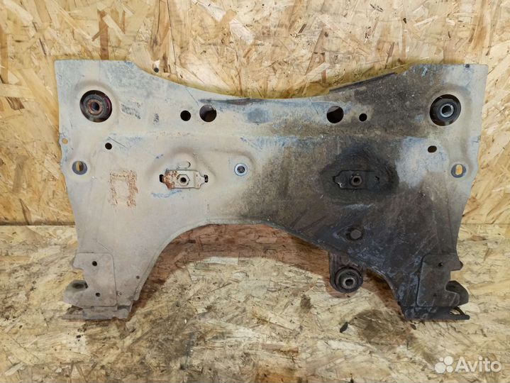 Подрамник Renault Scenic 2, Megane 2