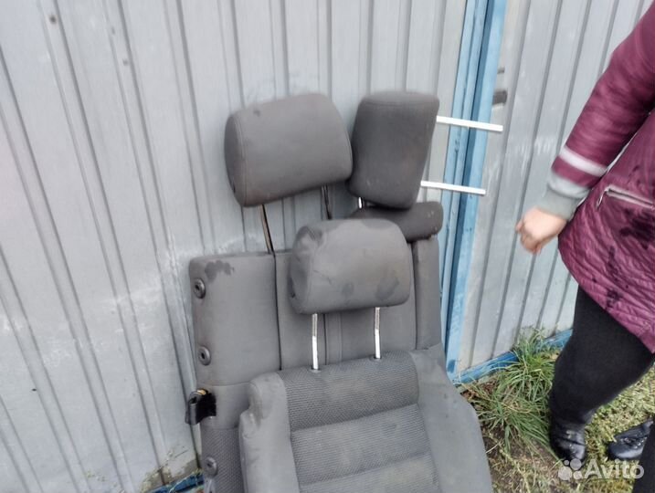 Задний ряд сидений Фольксваген туарег