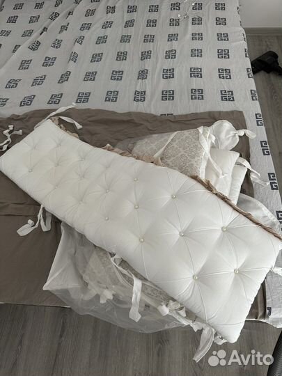 Бортики на кроватку