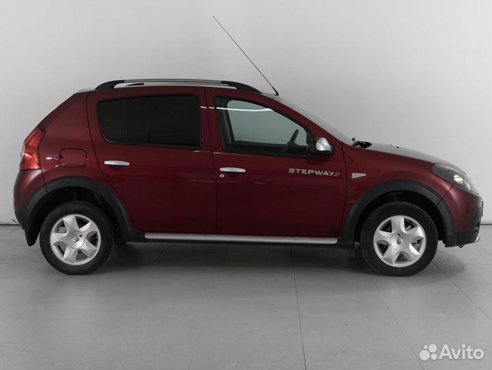 Renault Sandero Stepway 1.6 AT, 2011, 134 551 км