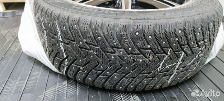 Nokian Tyres Hakkapeliitta 8 215/55 R17