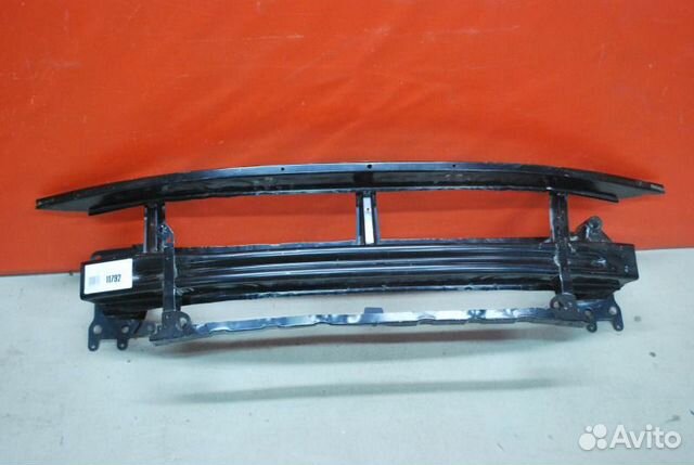 Усилитель бампера переднего передний Skoda Octavia