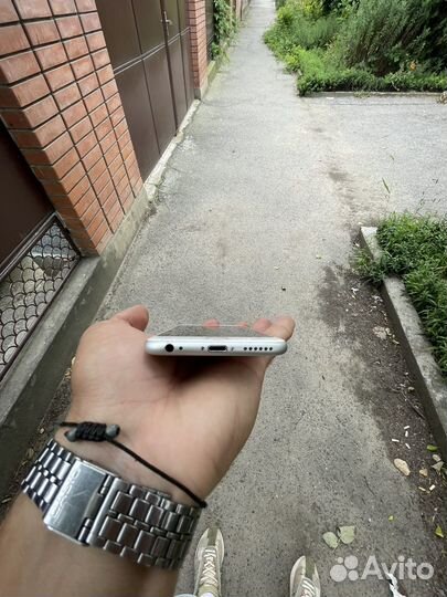 iPhone 6s 64gb