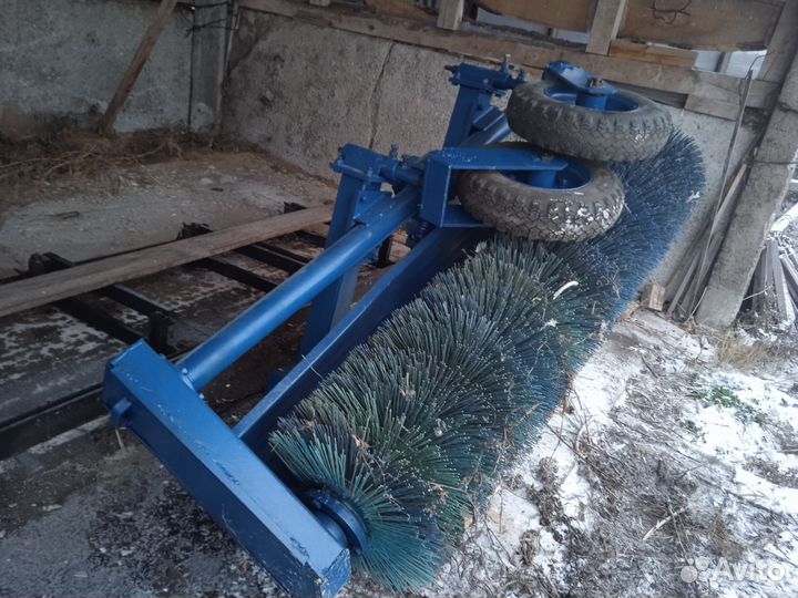 Щётка коммунальная