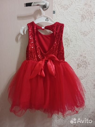 Платье для девочки + пинетки