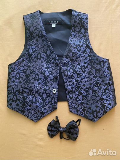 Костюм праздничный 92