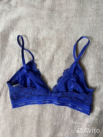 Бюстгальтер guess