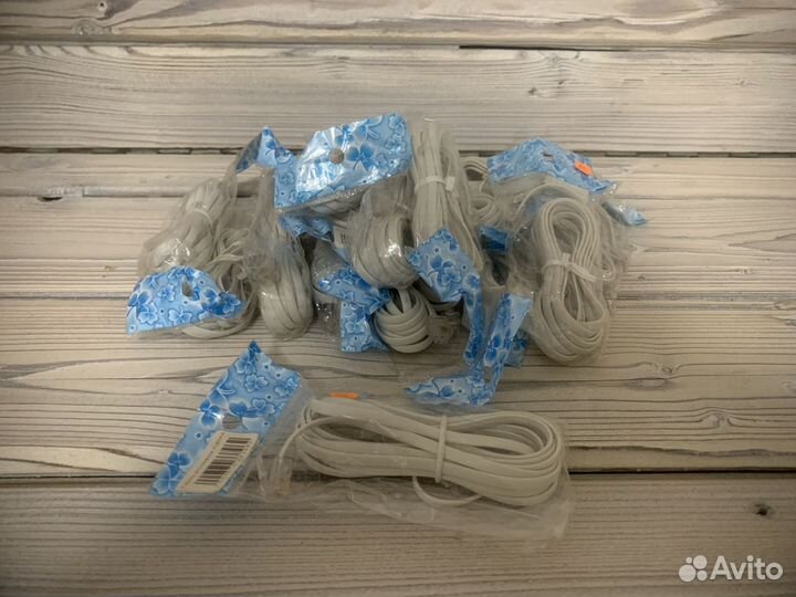 Кабель для телефона и разветвитель