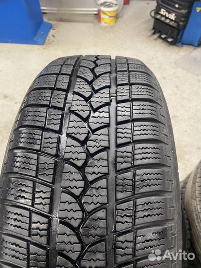 Tigar All Season 215/55 R17 98V