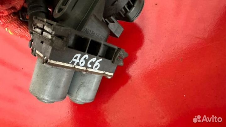 Блок клапанов печки Audi A6 C6 2.8 ccea 2010