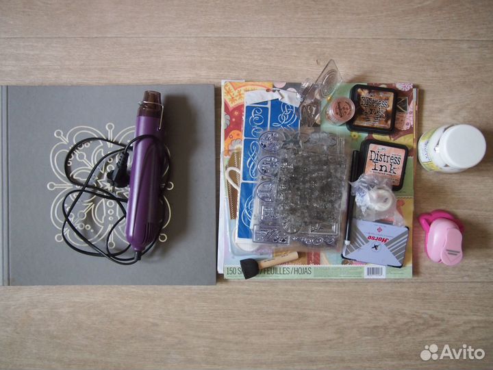 Аксессуары для скрапбукинга разные
