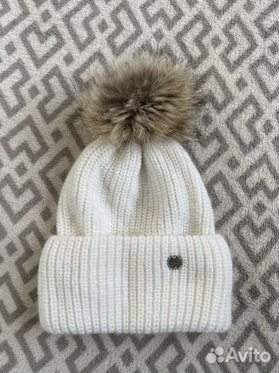 Шапка женская шерстяная