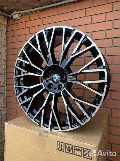 Разноширокие диски R22 BMW X7 X6 X5(G05)