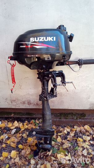 Лодочный мотор. Suzuki DF 2,5