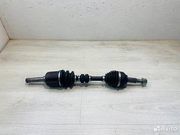 Привод передний левый Nissan X-trail TNT31 QR25DE