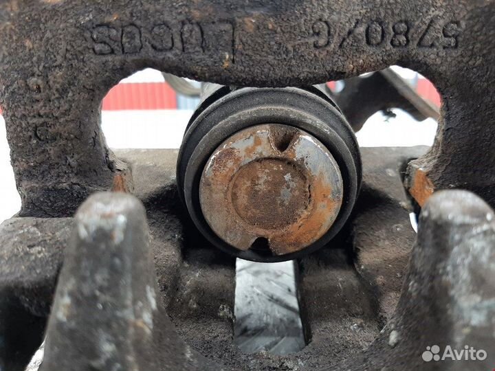 Суппорт задний левый для Audi A6 C5 8E0615423