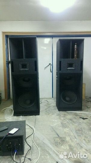 Колонки, сабвуферы