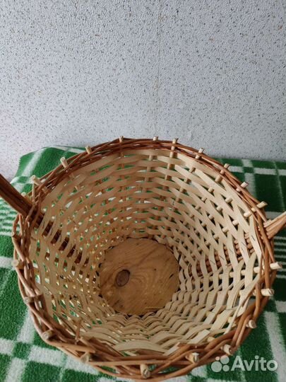 Корзина плетеная