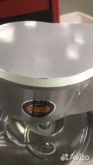 Кухонный комбайн redmond RKM-4030