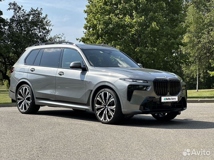 BMW X7 3.0 AT, 2023, 14 100 км