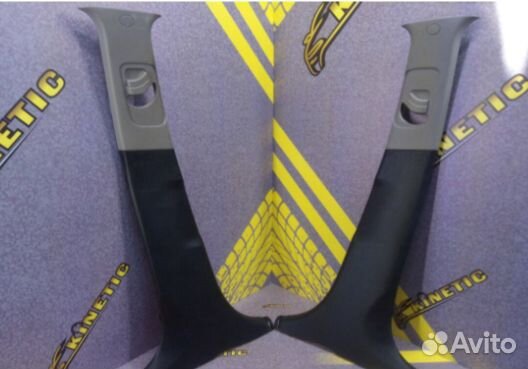 Обшивка Накладка центральной стойки Киа Рио 3 Rio