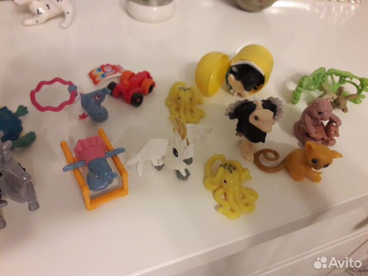 Киндер игрушки