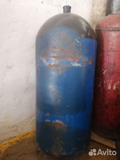 Газовый баллон для автомобиля